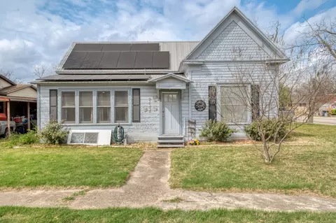 300 S Rio Grande St, Granger, TX 76530