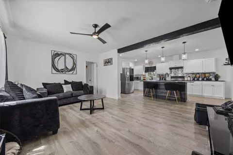 120 Mimosa Rd, Dale, TX 78616