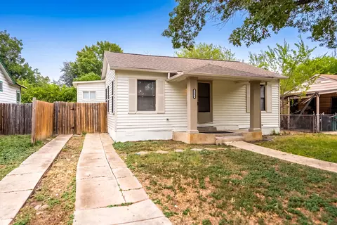 1627 Thorain Blvd, San Antonio, TX 78201