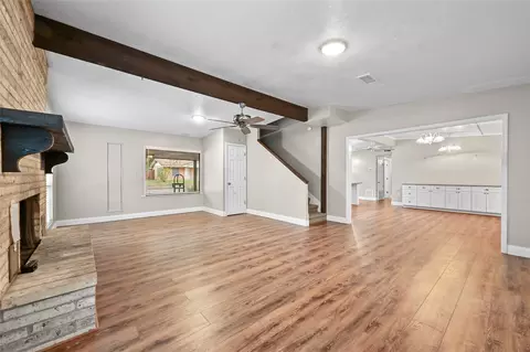 Living - 102 Rivercrest St, Luling, TX 78648 photo 3 of 7