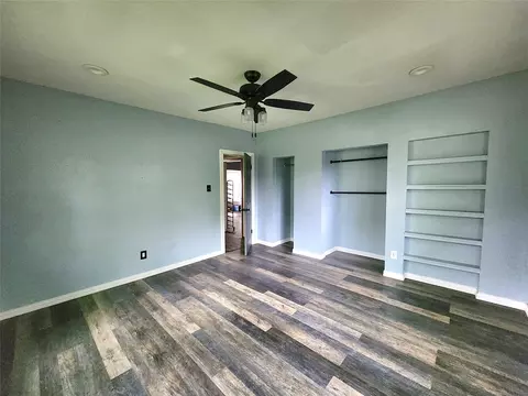 123 E Davis St, Luling, TX 78648 photo 9