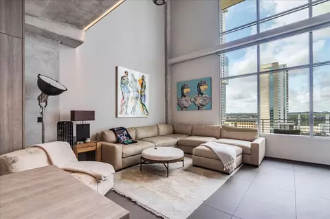 800 W 5th St #1105, Austin, TX 78703
