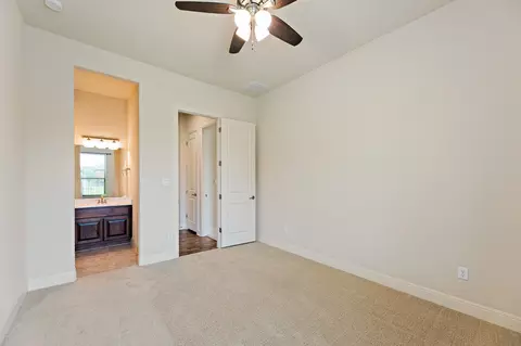 Bedroom - 135 Gabriel Vis E, Georgetown, TX 78633 photo 4 of 5