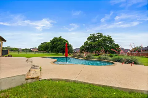 Exterior - 135 Gabriel Vis E, Georgetown, TX 78633 photo 5 of 7