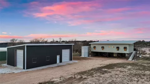 247 Diamond Cross Dr, Llano, TX 78643