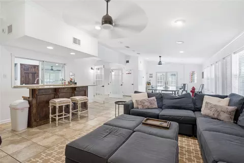 3409 Lakeside Dr, Austin, TX 78723