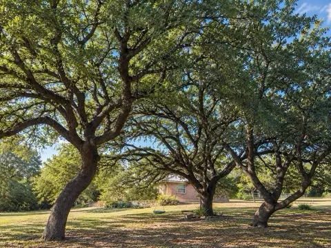 10201 Womack Dr, Leander, TX 78641