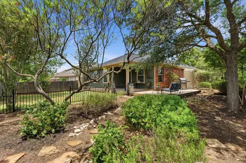 1701 Mcclannahan Dr, Austin, TX 78748