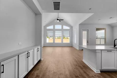 328 Ridgewell Loop, Georgetown, TX 78633 photo 12