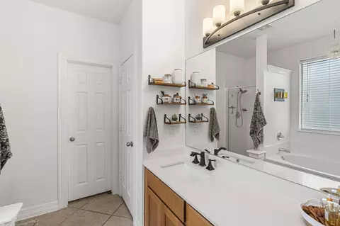 Bath - 454 Fall Cir, Kyle, TX 78640 photo 2 of 6