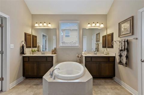 188 Betony Loop, Buda, TX 78610 photo 19