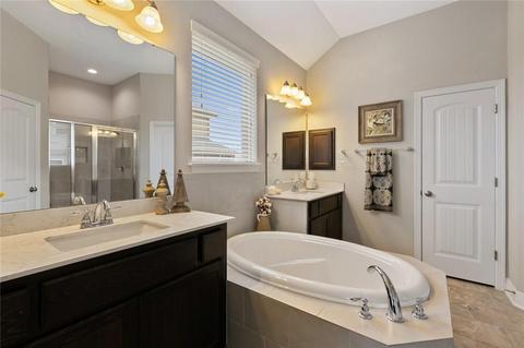 188 Betony Loop, Buda, TX 78610 photo 21