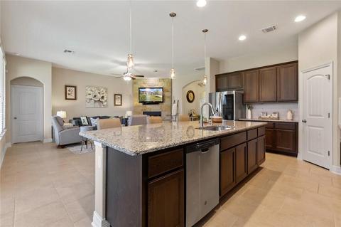 188 Betony Loop, Buda, TX 78610 photo 11