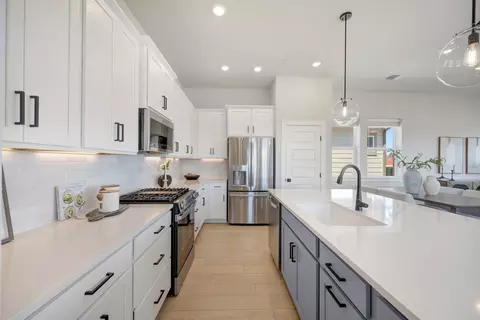Kitchen - 5610 Forks Rd, Austin, TX 78747 photo 2 of 3