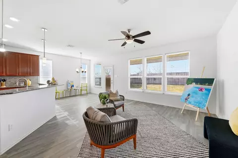 112 W Point Way, Elgin, TX 78621