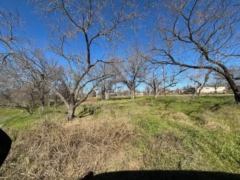 2203 Washington Dr, Granite Shoals, TX 78654