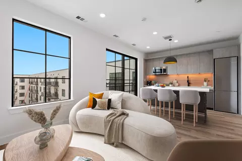 4315 S Congress Ave #224, Austin, TX 78745