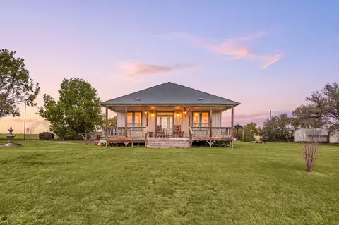 550 County Road 471, Thrall, TX 76578