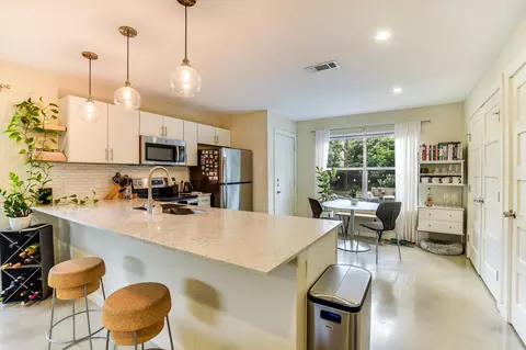 1501 Cinnamon Path #A & B, Austin, TX 78704