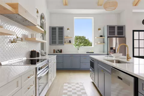 60 War Bonnet, Wimberley, TX 78676