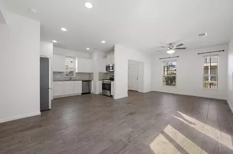 Living - 2805 Seneca Path #31, Leander, TX 78641 photo 7 of 9