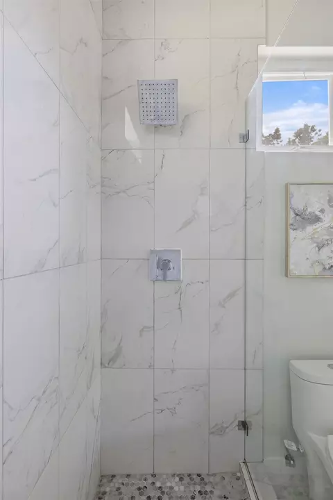 Bath - 1604 Haskell St #2, Austin, TX 78702 photo 4 of 5