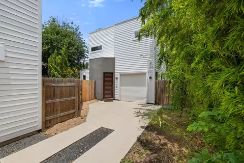 Exterior - 1604 Haskell St #2, Austin, TX 78702 photo 11 of 12