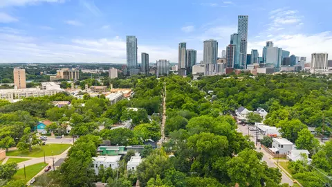 View/Area - 1604 Haskell St #2, Austin, TX 78702 photo 2 of 2