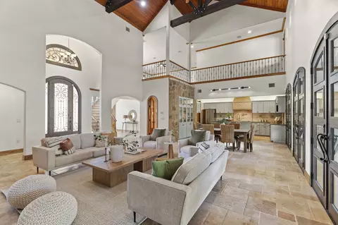 2180 La Ventana Pkwy, Driftwood, TX 78619