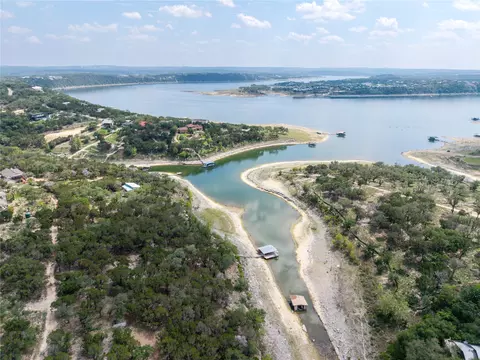 3500 Lohmans Ford Rd #17, Lago Vista, TX 78645