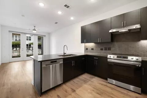 4801 Springdale Rd #1106, Austin, TX 78723