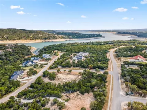 17620 Hunters Holw, Jonestown, TX 78645