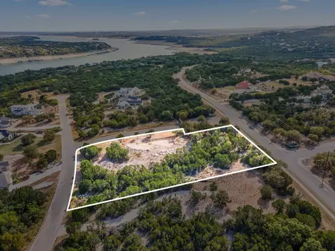 17620 Hunters Holw, Jonestown, TX 78645