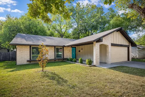 9215 Hunters Trce E, Austin, TX 78758
