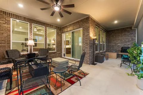 112 Telegraph Ln, Georgetown, TX 78633