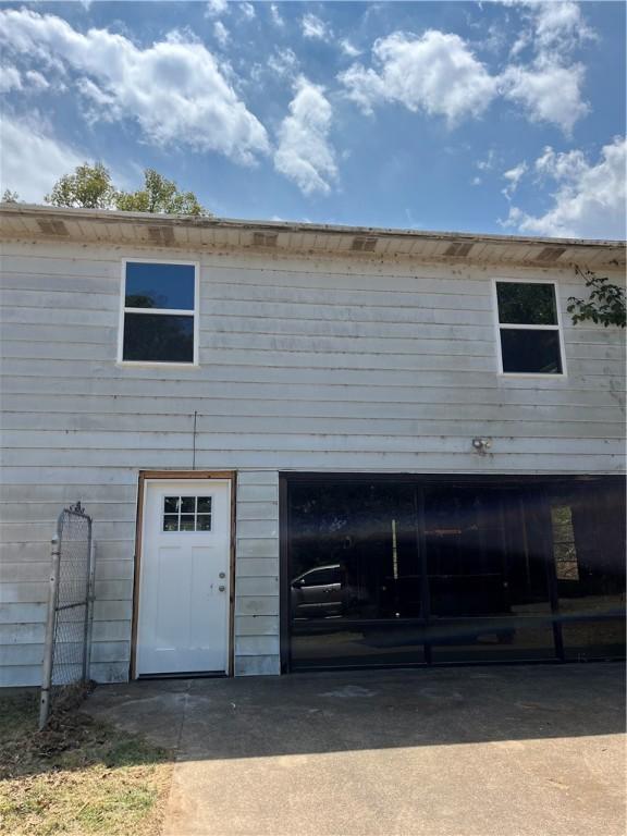 100 Royal Way, Tool, TX 75143 10 Photos MLS 5768735 Movoto