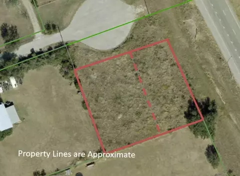 320 E 330 E Tomlinson St, Florence, TX 76527 photo 9