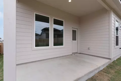 Exterior - 116 Ridgewell Loop, Georgetown, TX 78633 photo 2 of 3