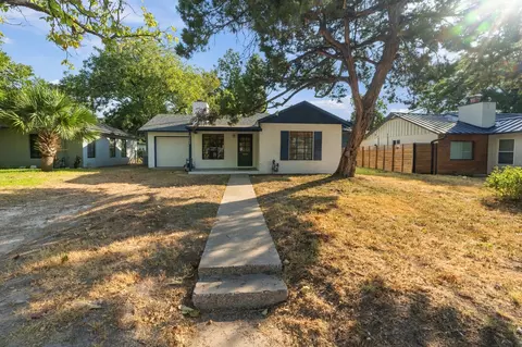 1302 Bentwood Rd, Austin, TX 78722