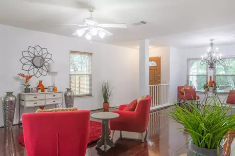 7504 Redrick Dr, Austin, TX 78747