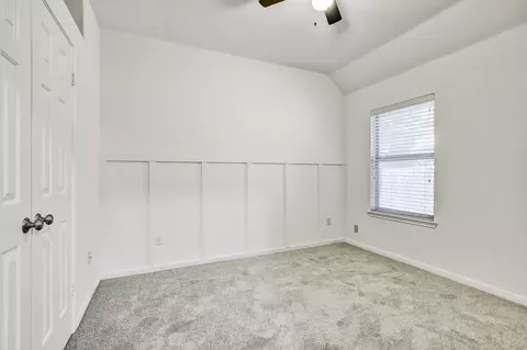 Bedroom - 102 Trotter Dr, Georgetown, TX 78626 photo 4 of 7