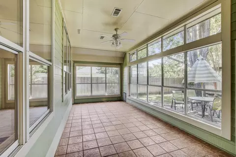 Exterior - 102 Trotter Dr, Georgetown, TX 78626 photo 4 of 10