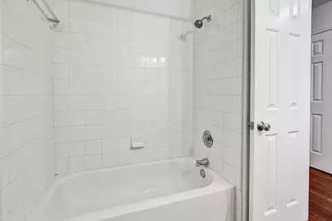 Bath - 102 Trotter Dr, Georgetown, TX 78626 photo 4 of 4