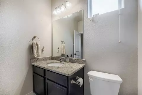 Bath - 418 High Tech Dr, Georgetown, TX 78626 photo 4 of 4