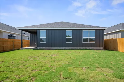 Exterior - 548 Gus Loop, Georgetown, TX 78626 photo 5 of 5