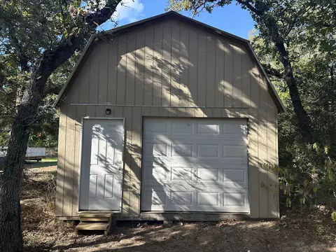 Other - 260 Dickerson Ln, Elgin, TX 78621 photo 8 of 9
