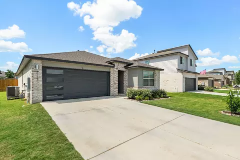 1117 Tipton St, Georgetown, TX 78633