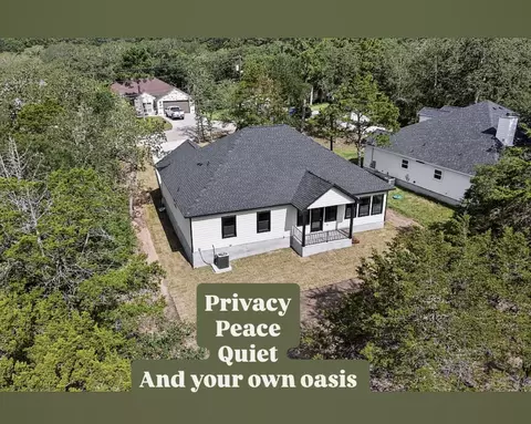 137 N Pohakea Dr, Bastrop, TX 78602