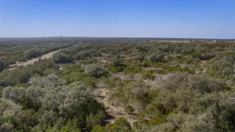 401 Hilltop Dr, Burnet, TX 78611 photo 23