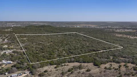 401 Hilltop Dr, Burnet, TX 78611 photo 14